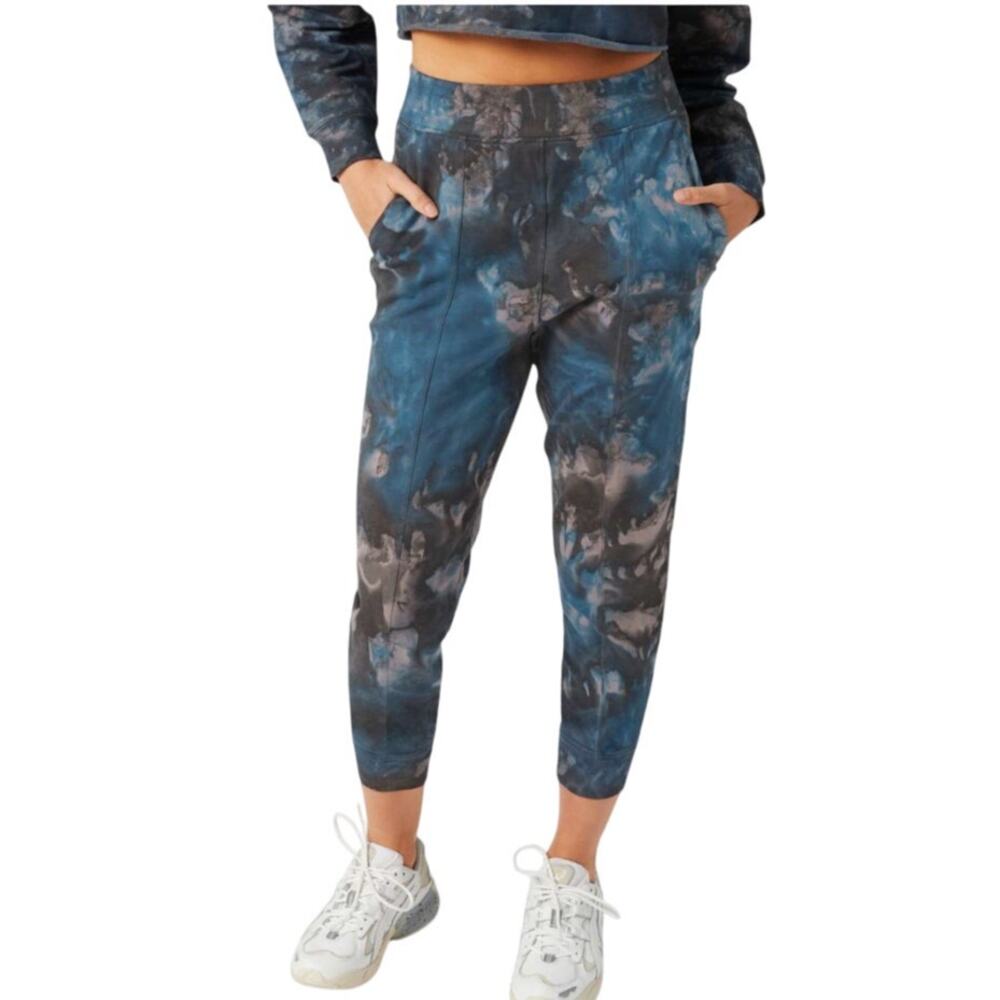 Lululemon LA Sweat Pants 26โ Watercolor Wash Lunar Rock Joggers Womens 2